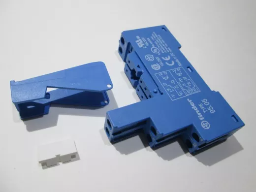 Розетка для реле серии 40.51,40.52,41.52,40.61,арт.95.05SPA