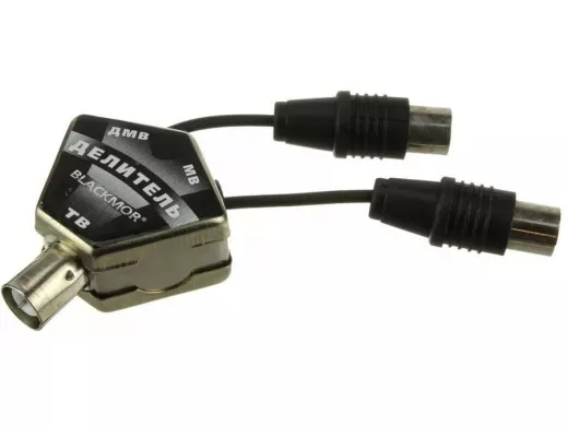 Разветвитель телевизионный на 2 вых. Blackmor P1  МВ и ДМВ