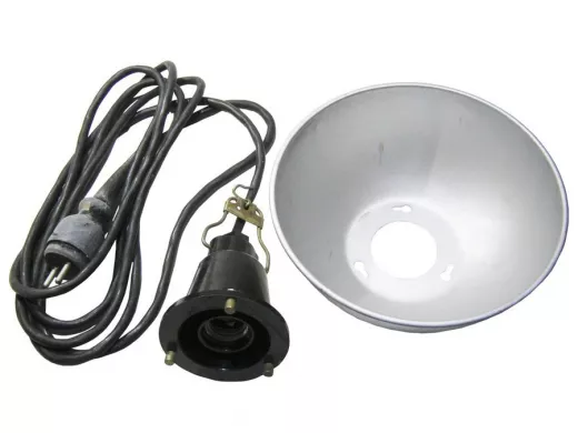 "ПЕРЕНОСКА - 4М" Светильник гаражный (дачный) с чашей и резиновым кабелем ПРС 2х1мм 4метра с вилкой